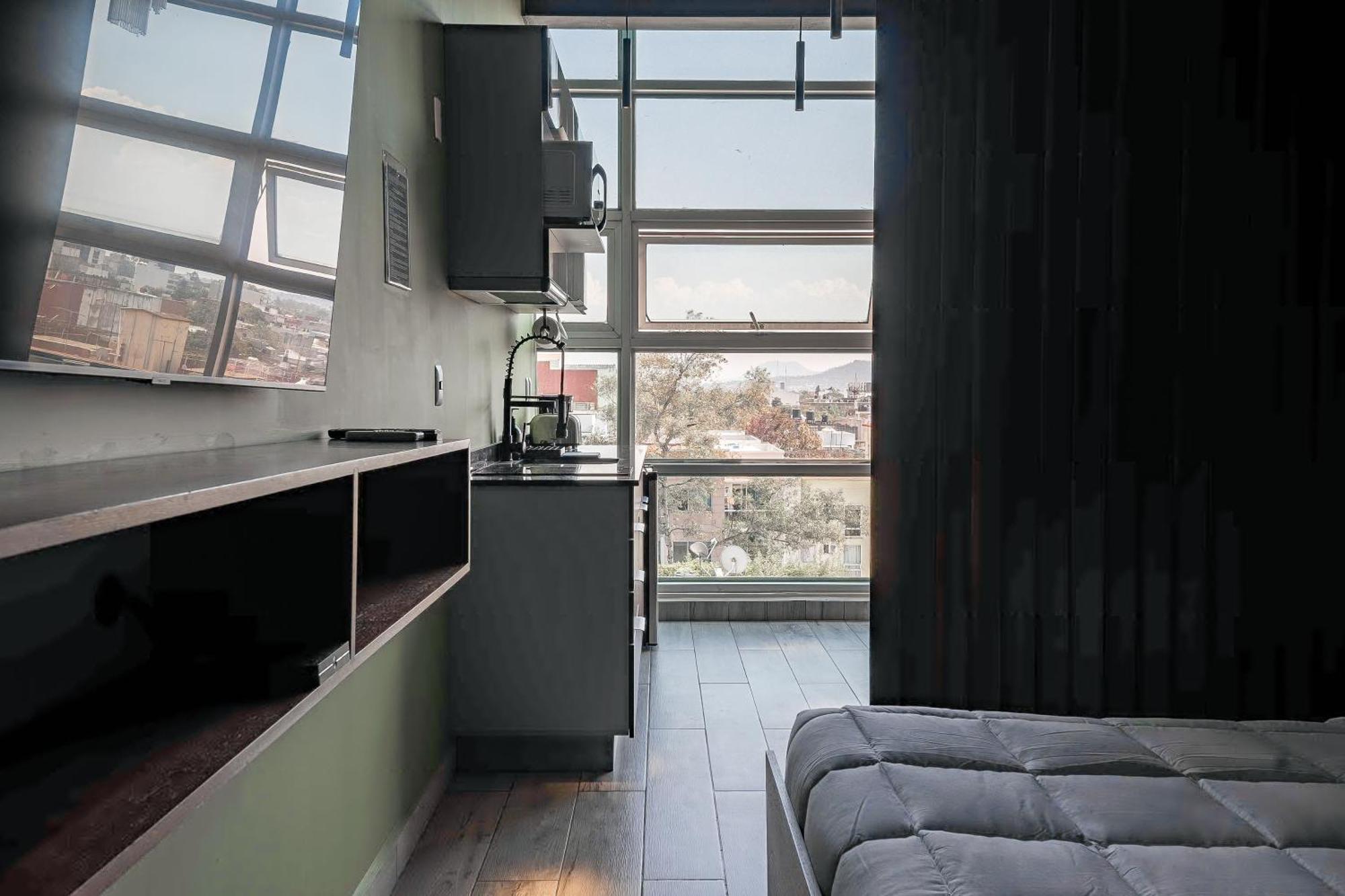 The Jungle Loft Tropical Comfort In A Centric Location With Kitchen Apartamento