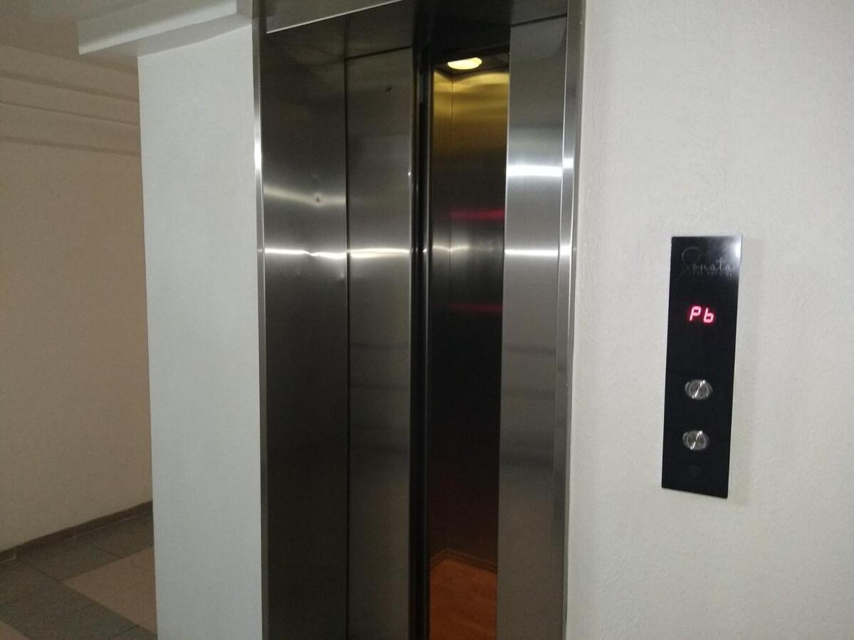 Spacious Located Very Close To Wtc Apartment Mexico City