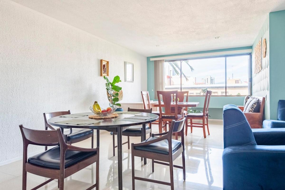 Spacious Located Very Close To Wtc