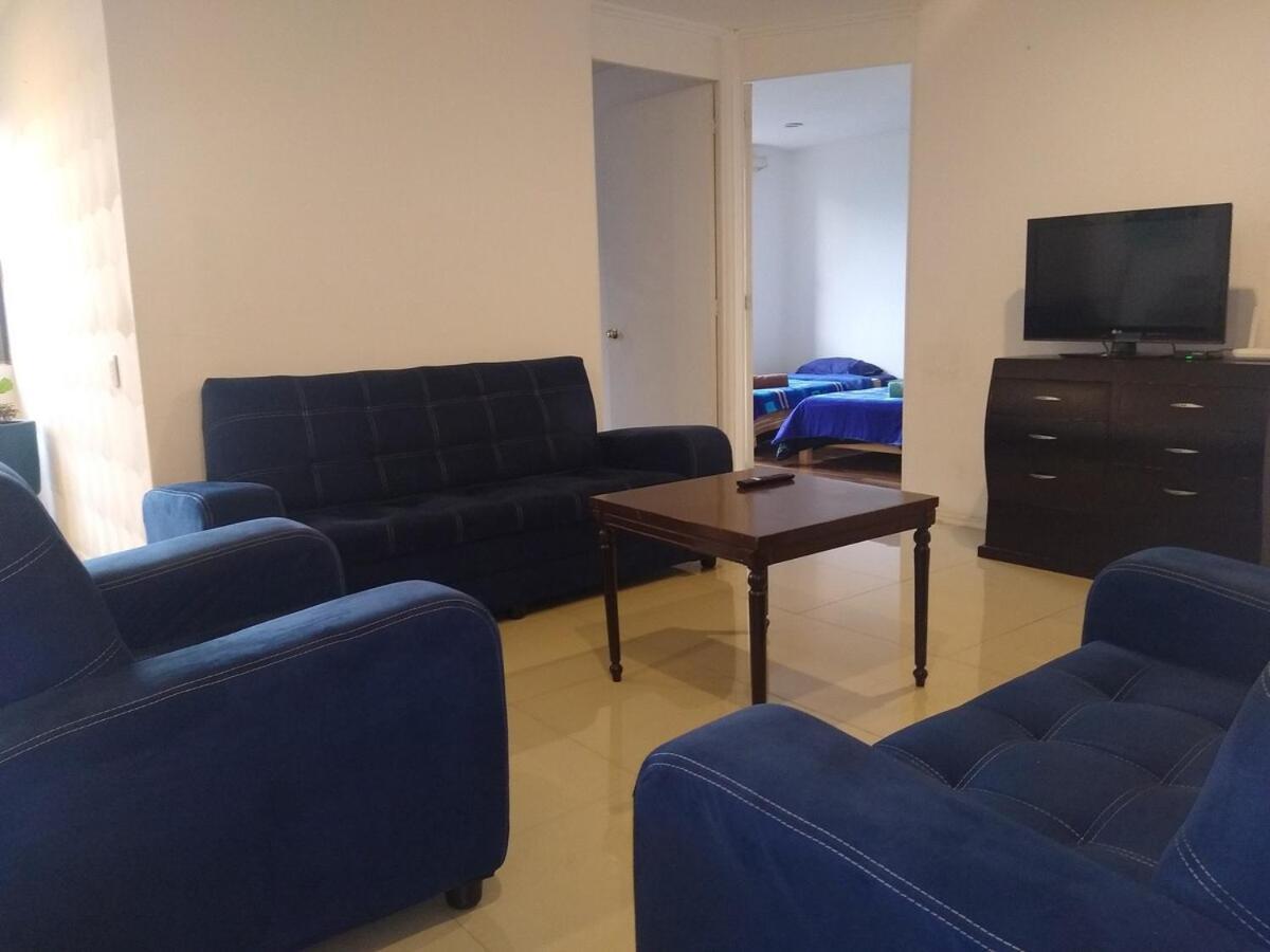 Spacious Located Very Close To Wtc Apartment *