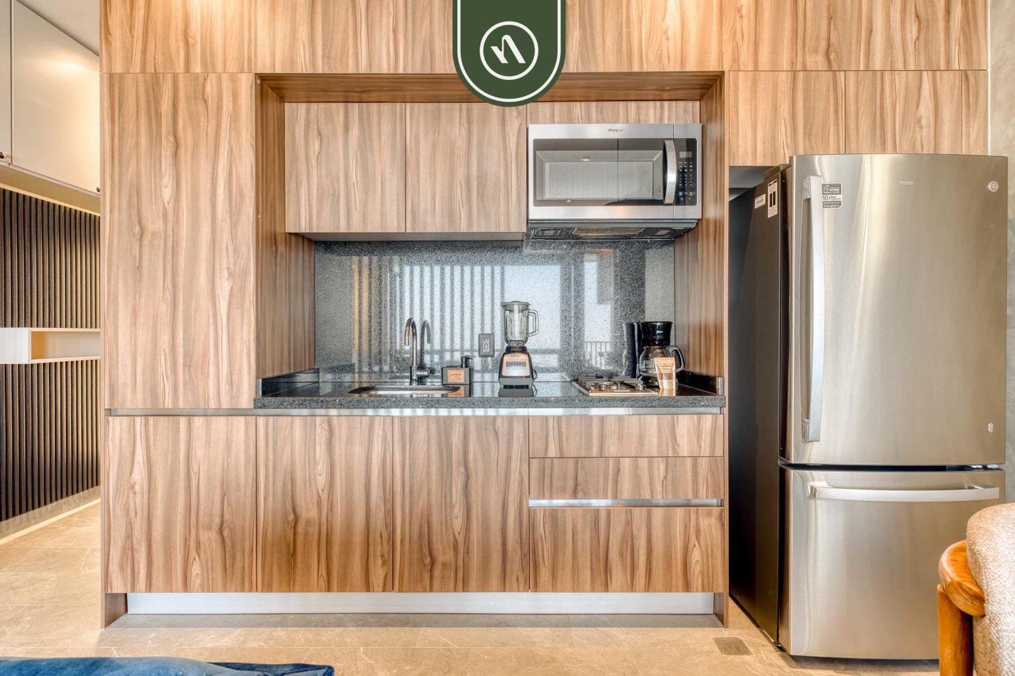 Apartment Luxury - Revolution Monument View - Gym