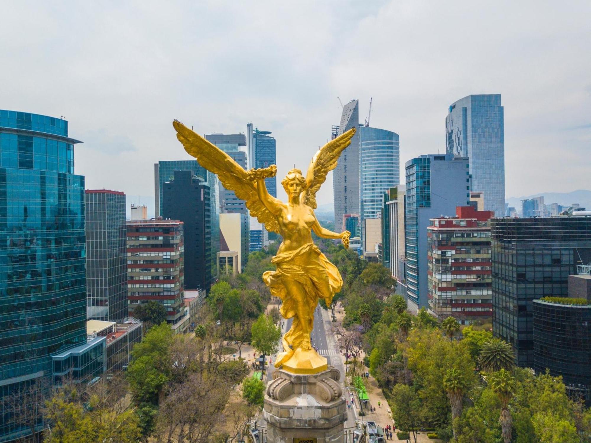 The Closest Place To Attractions In Apartment Mexico City