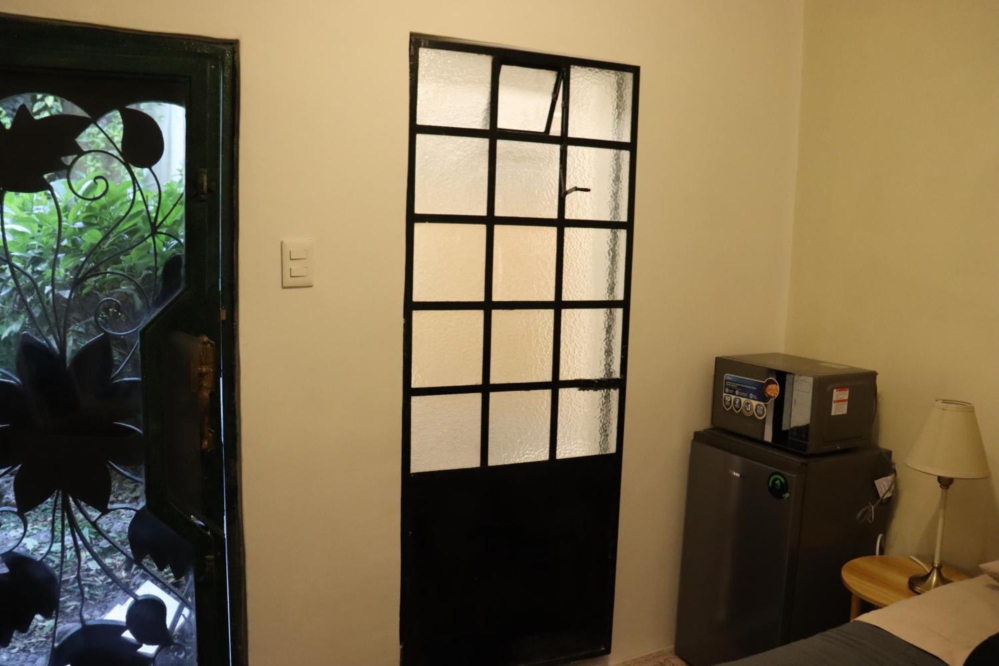Casa Napoles Homestay Mexico City