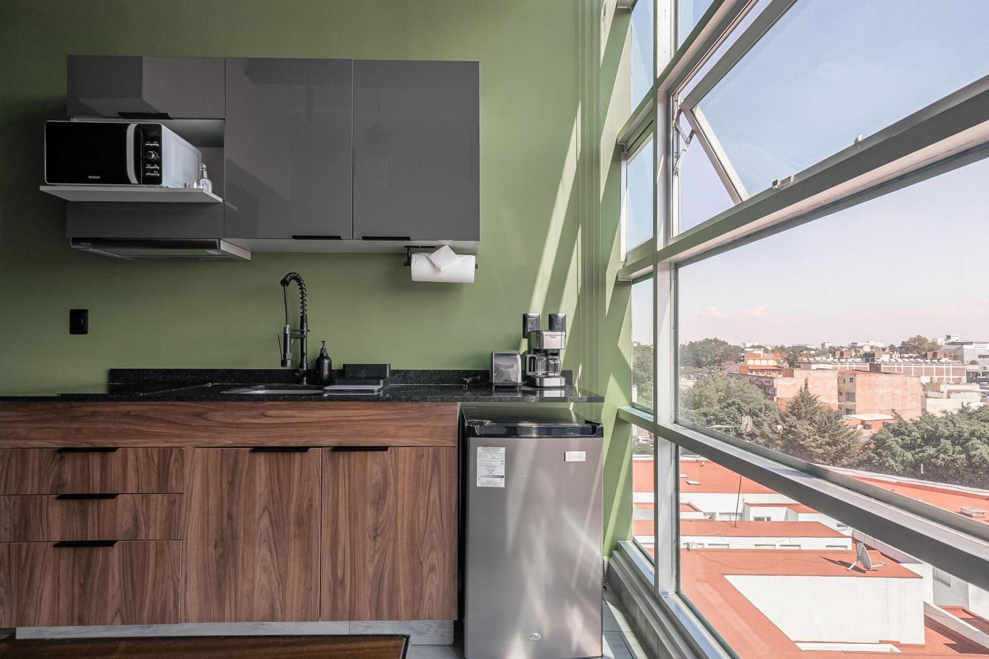 Apartment Botanic Loft Stylish & Cozy Retreat W Kitchen & Private Bath *