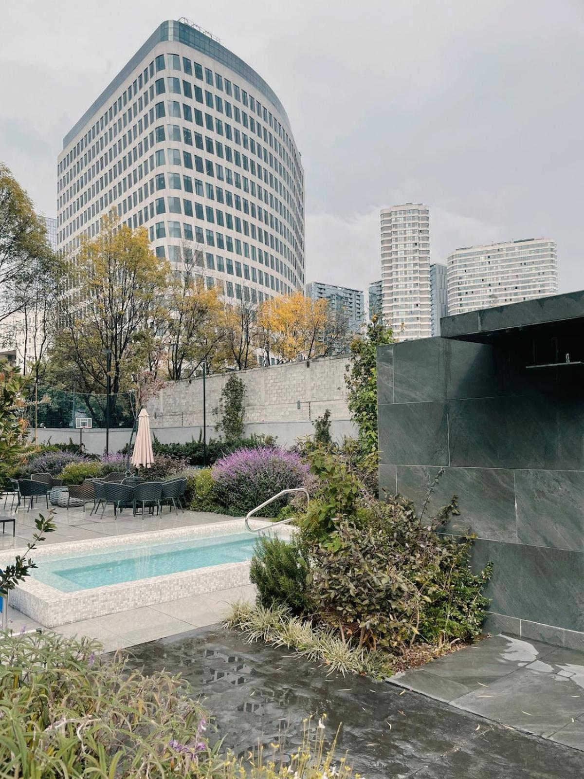 Sunlit Prime Location In Polanco Fast Wifi *