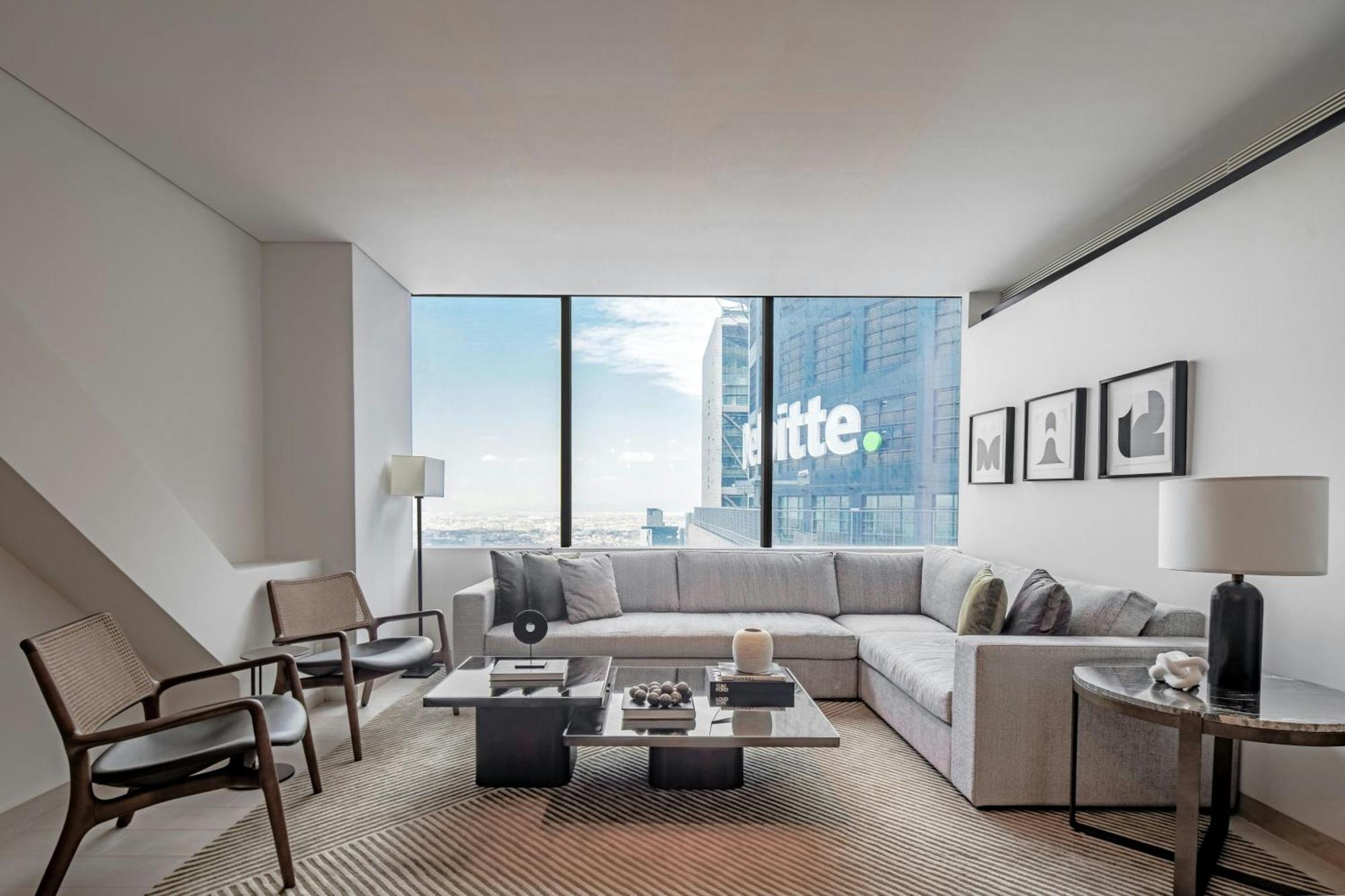 The Ritz-carlton Residences Hotel