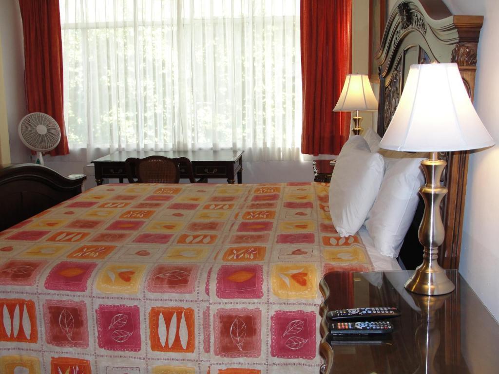 Casa Gonzalez Hotel 4*
