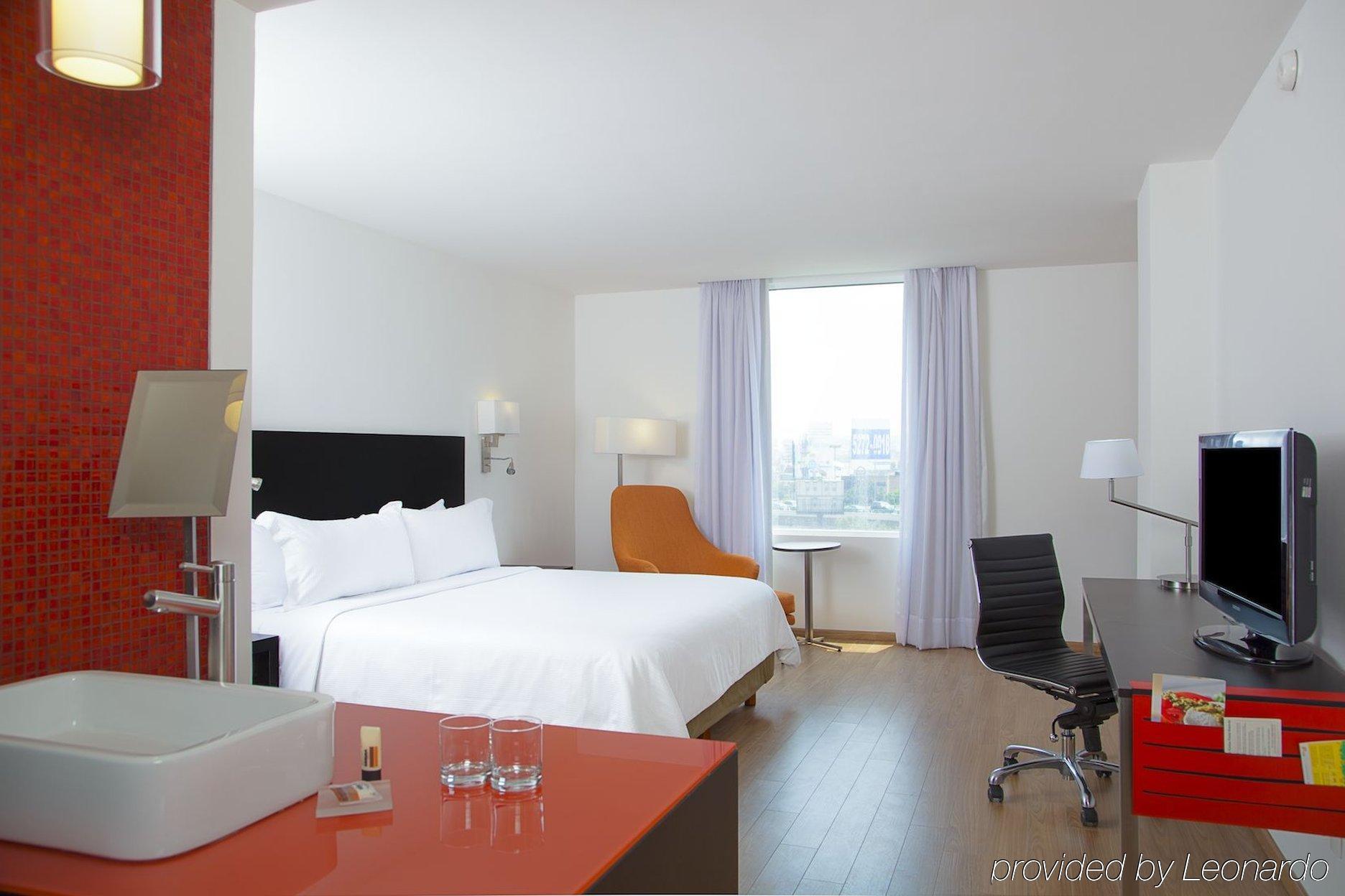 Hotel Fiesta Express Naucalpan 4*