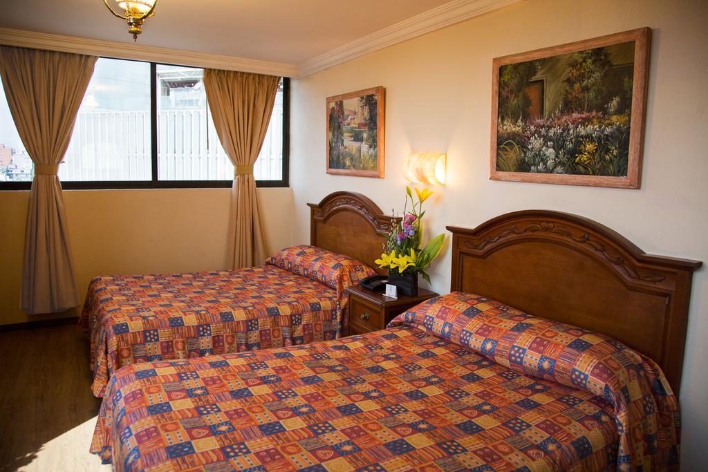 Hotel Excalibur