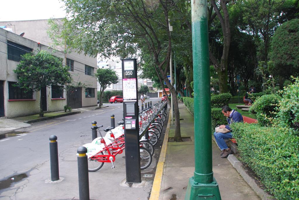 Homfor Napoles Mexico City