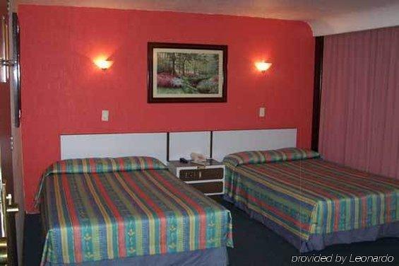Segovia Regency Hotel