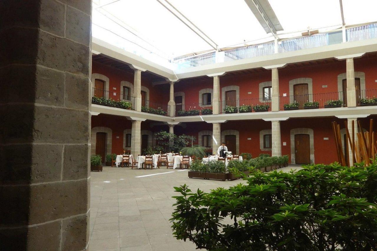 De Cortes