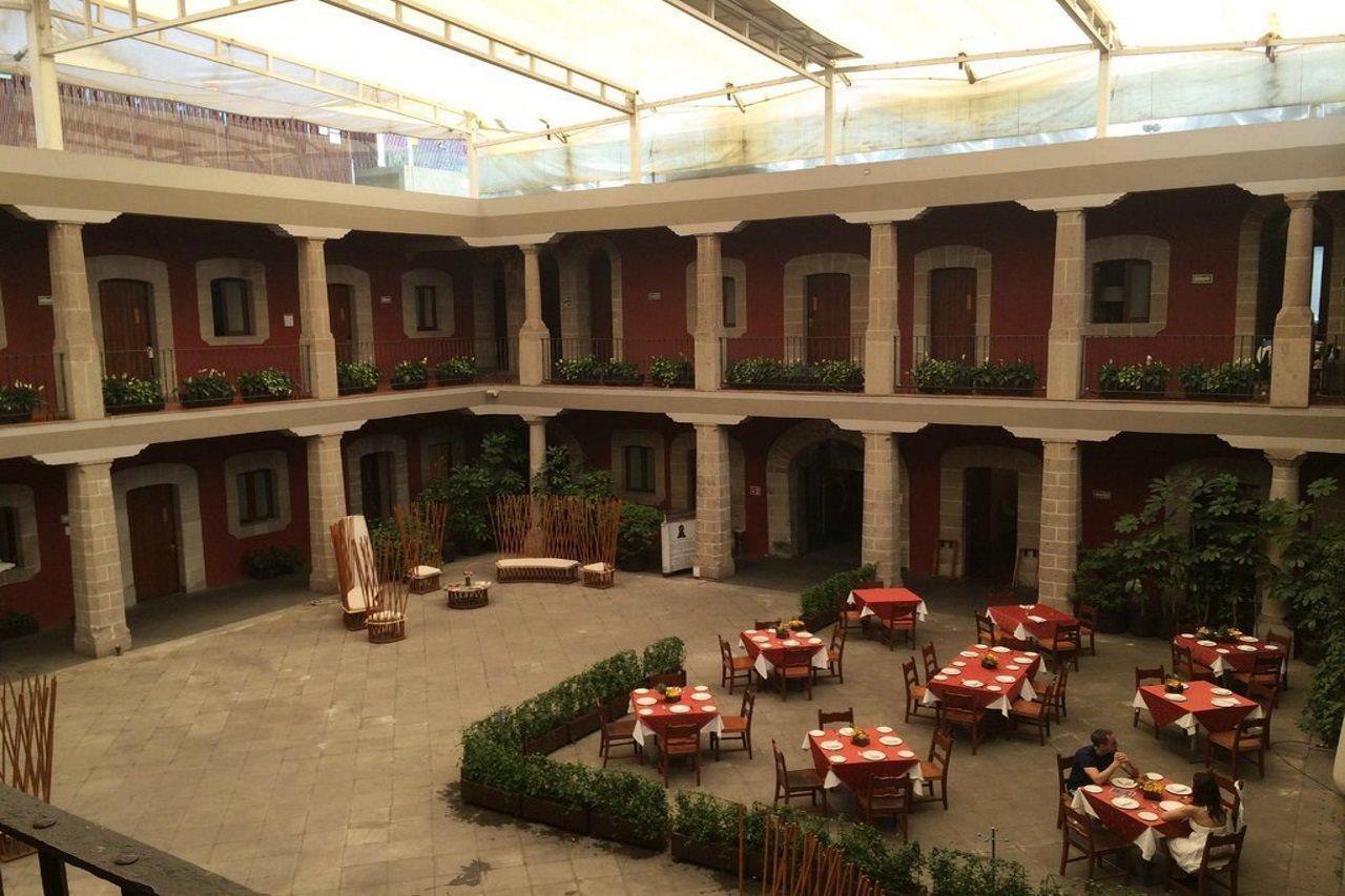 Hotel De Cortes