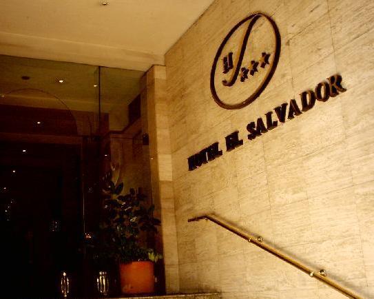 El Salvador 3*