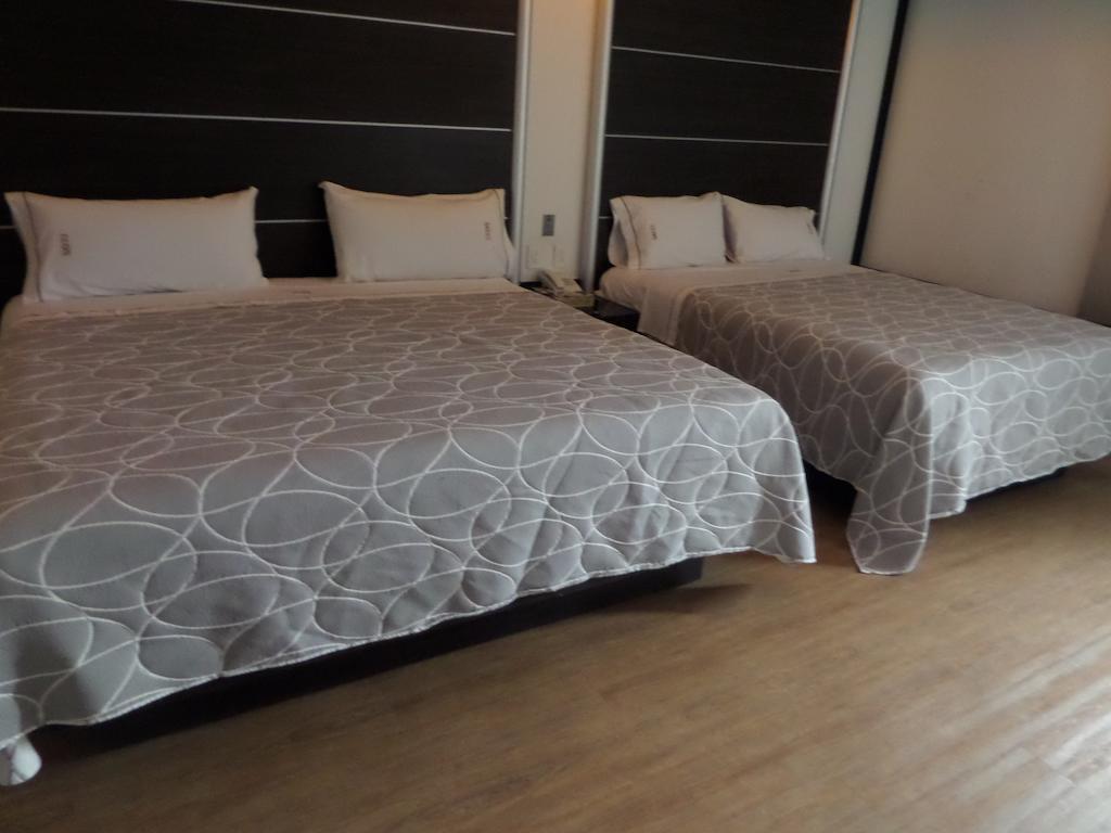 Hotel Novo Coapa 4*