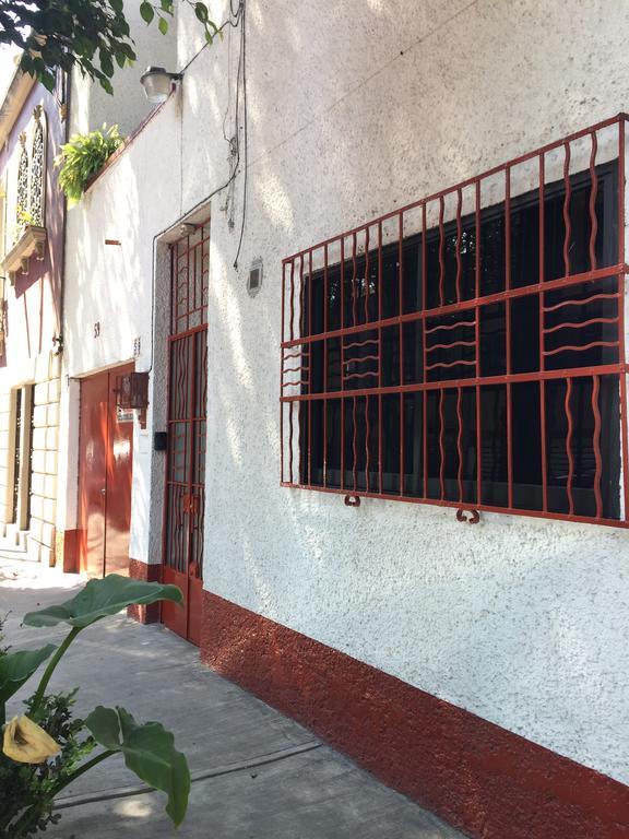 Casa Maria Elena Condesa Pensión México DF
