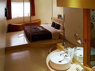 Kron Hotel
