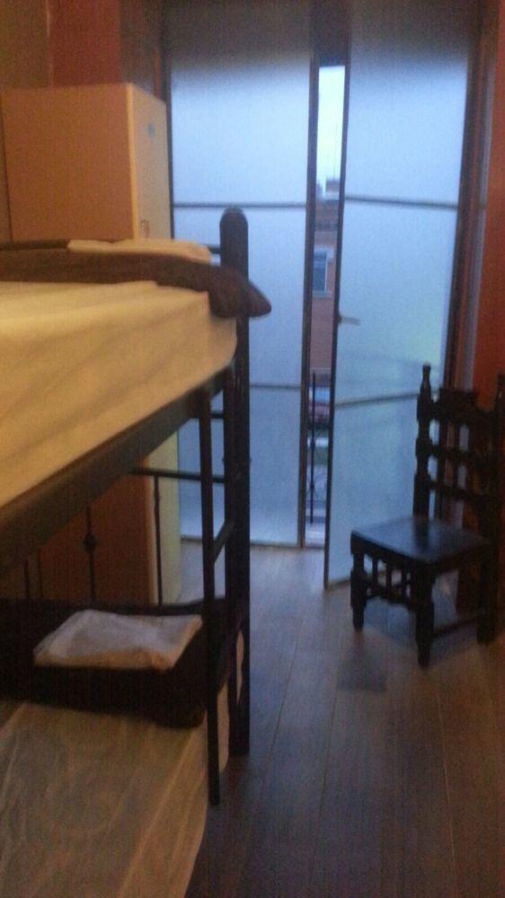 Hostel Capsule *