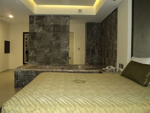 Express - Mexico Basilica, An Ihg Hotel