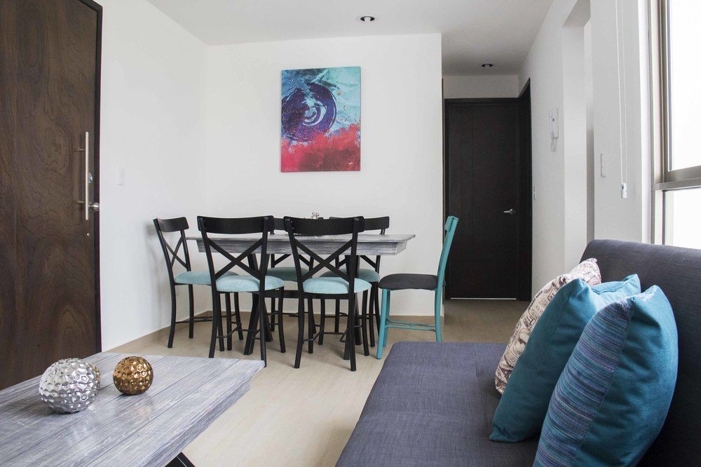 Homfor Napoles Apartment