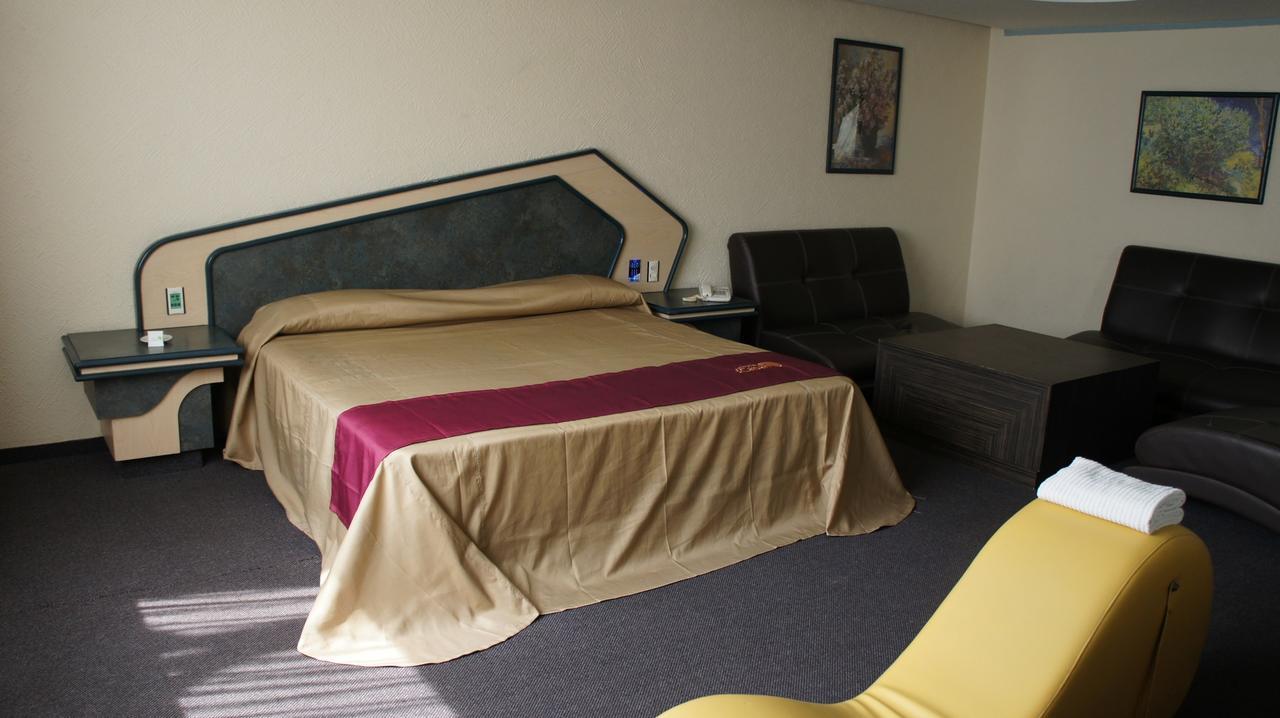 Caban 4*