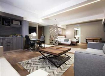 Krystal Grand Insurgentes Hotel 5*