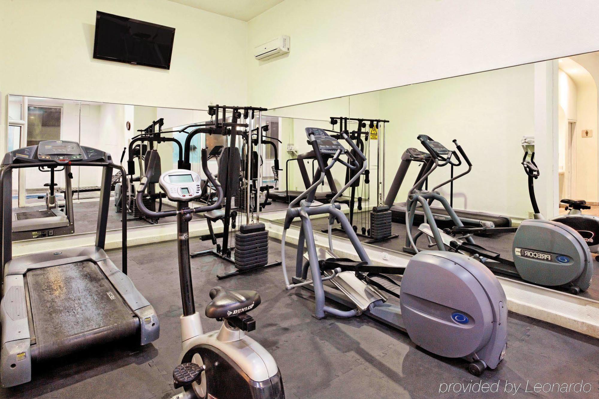 Hotel Ramada By Wyndham Ciudad De Perinorte 3*