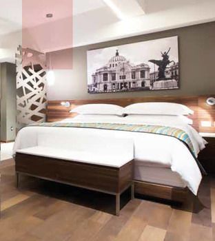 Krystal Grand Insurgentes Mexico City