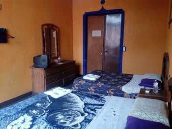 Niza Hotel