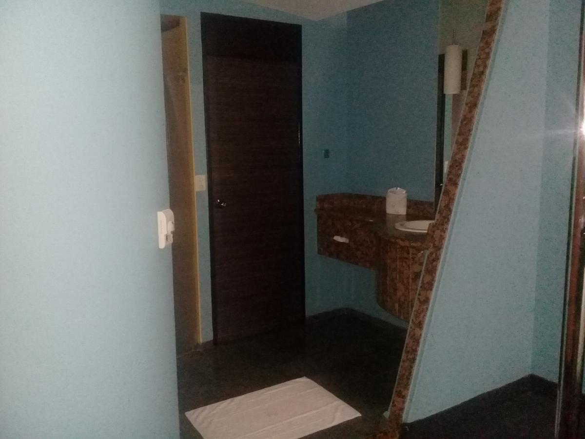 Love hotel La Flor Mexico City