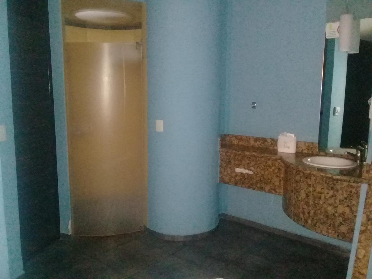 Hotel del amor La Flor