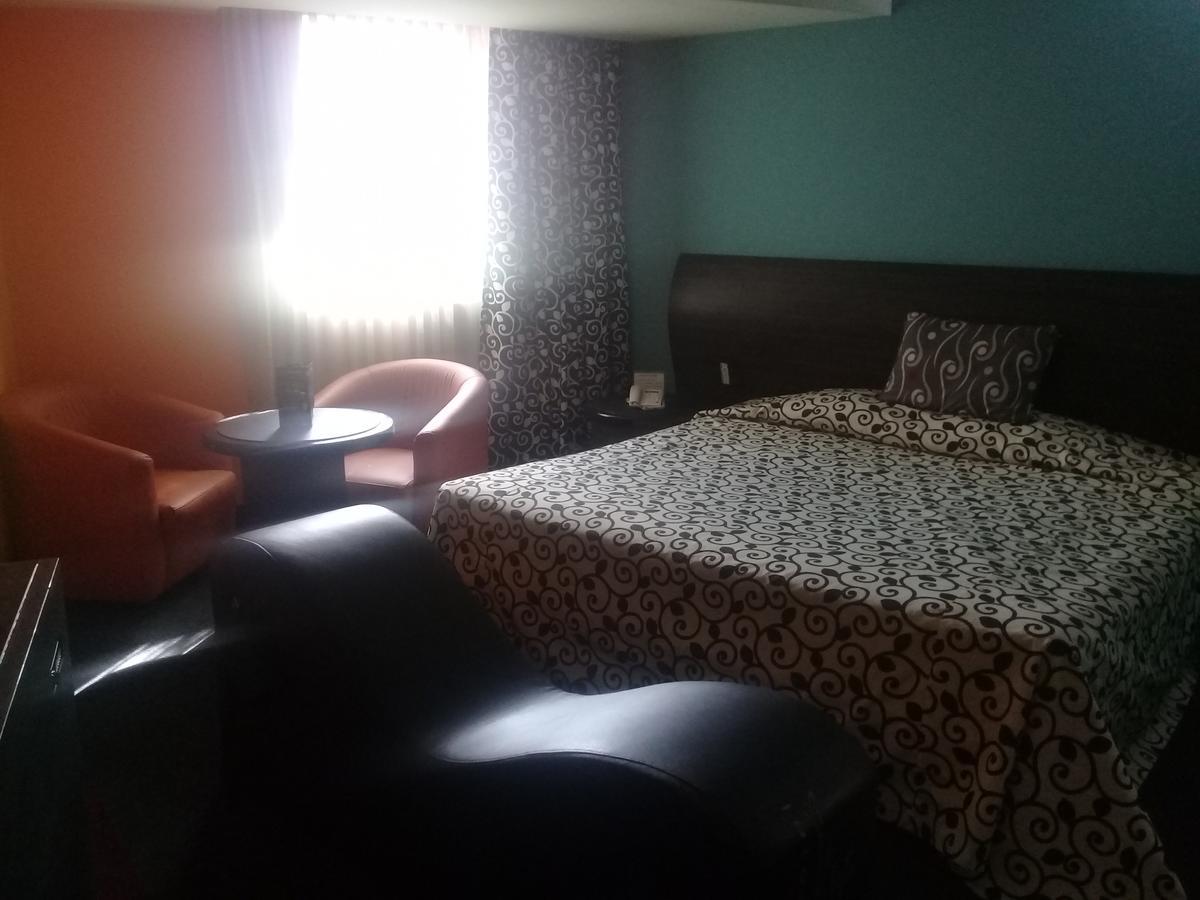 Love hotel La Flor *