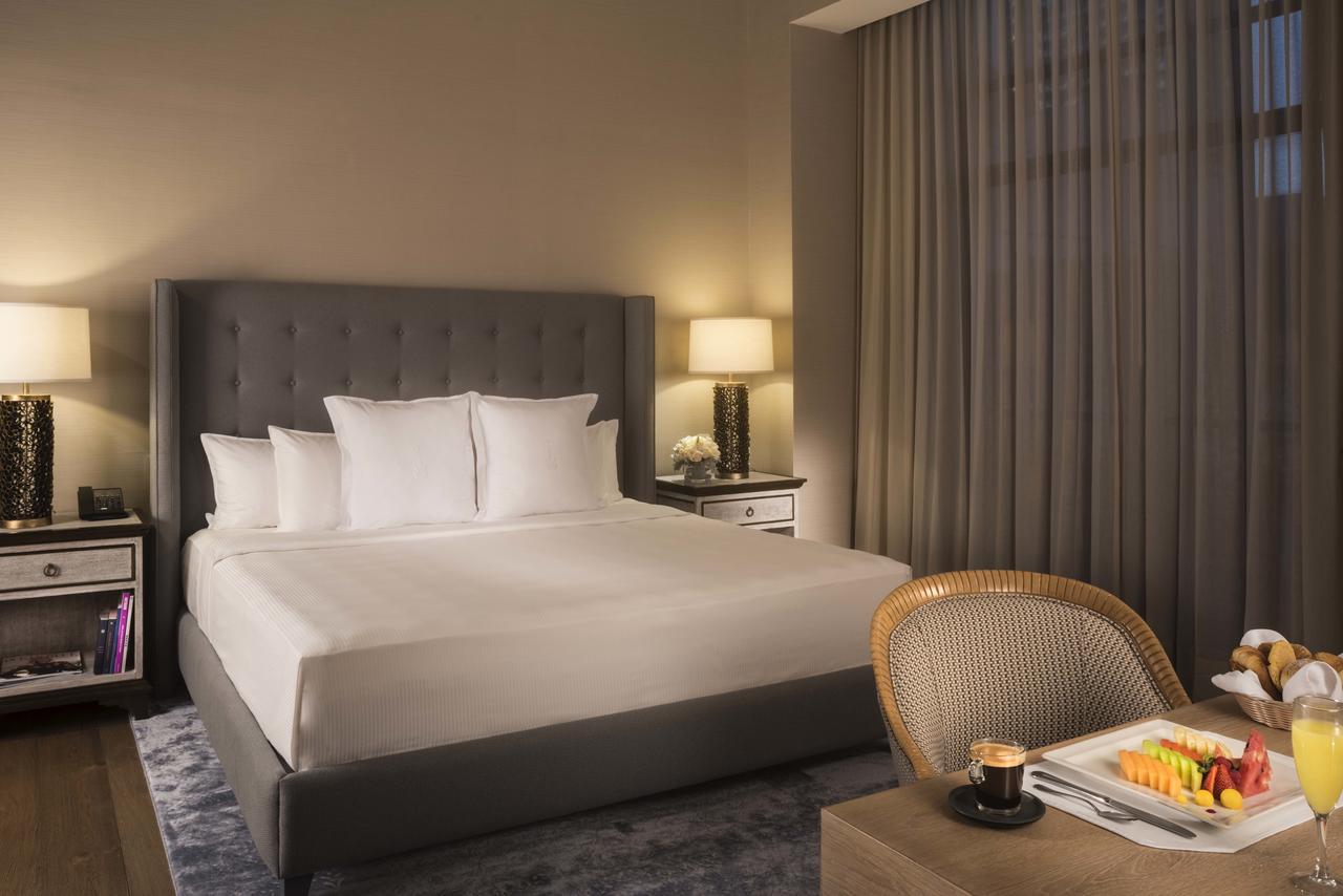 Marquis Skysuites 5*
