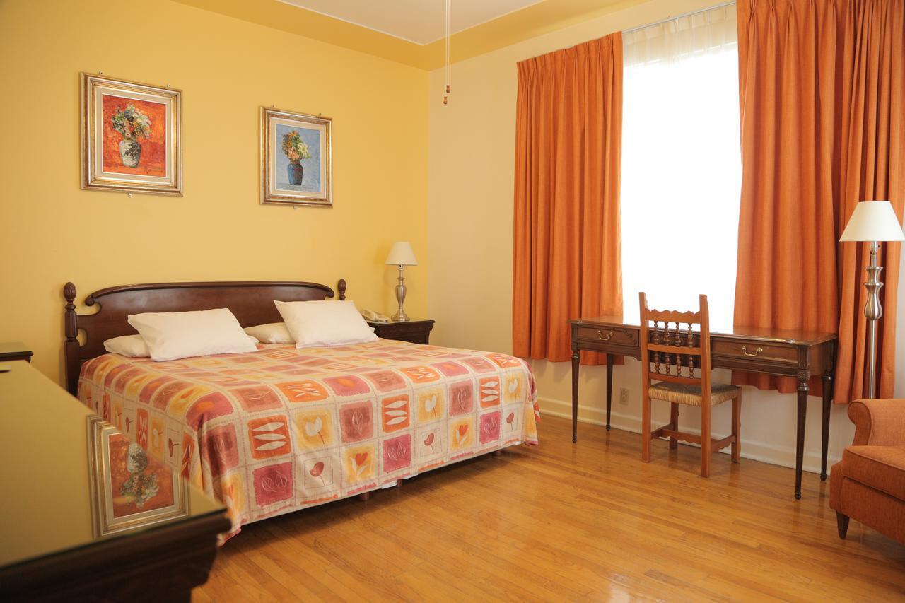 Casa Gonzalez Hotel
