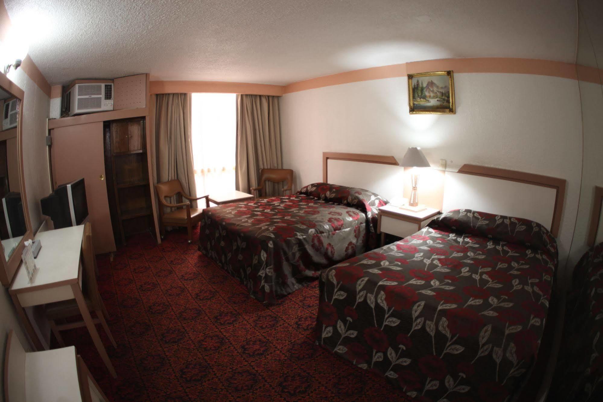 Reforma Avenue Hotel 3*