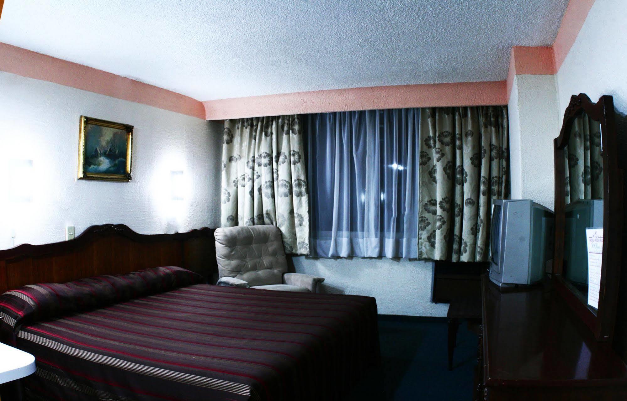 Plaza Madrid 4* México DF