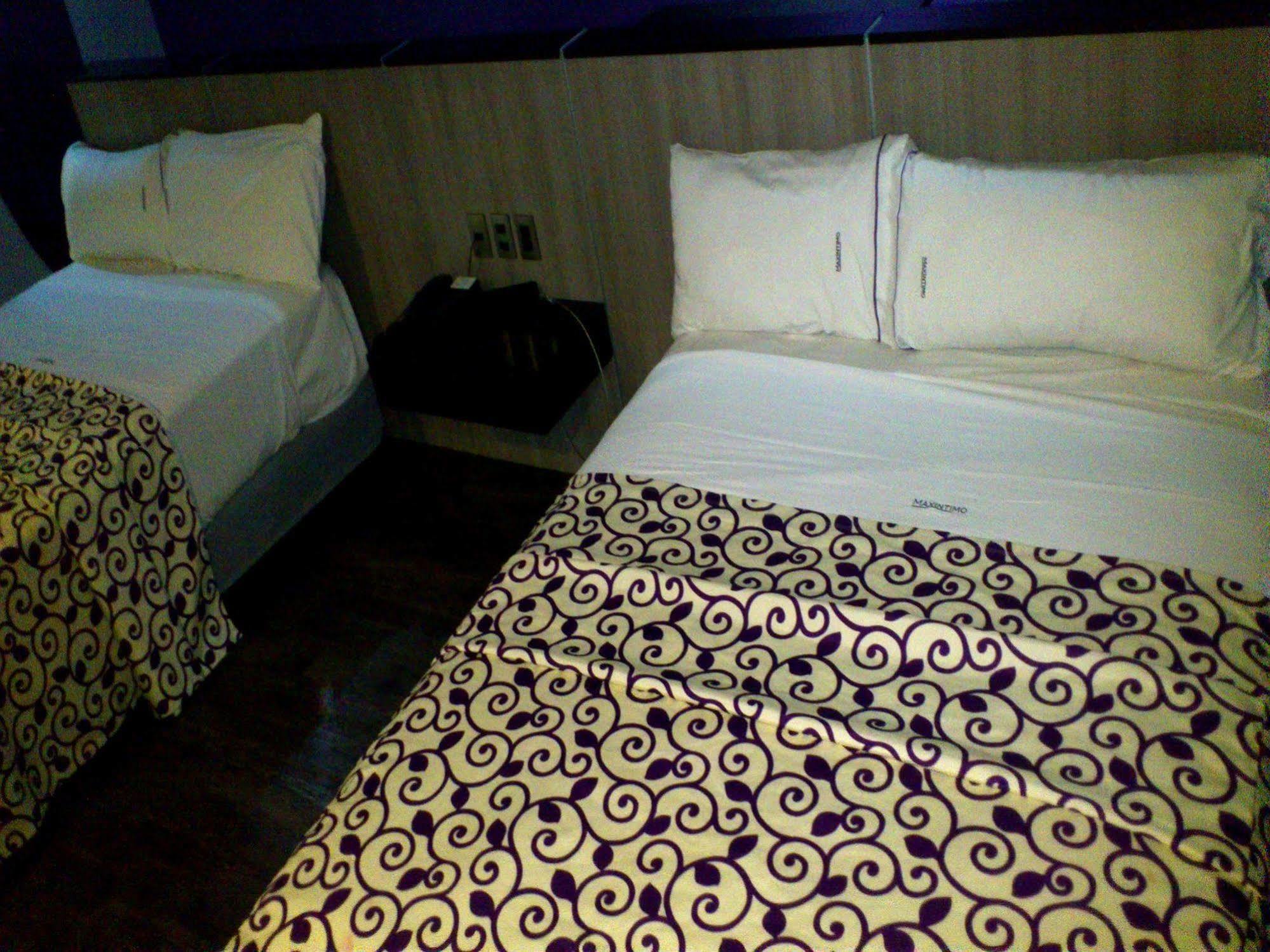 Max Hotel 3*