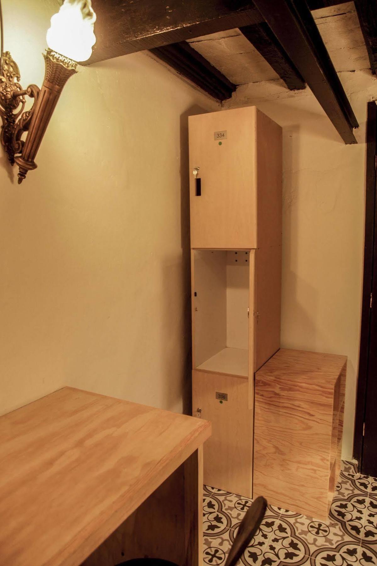 Hostel Capsule
