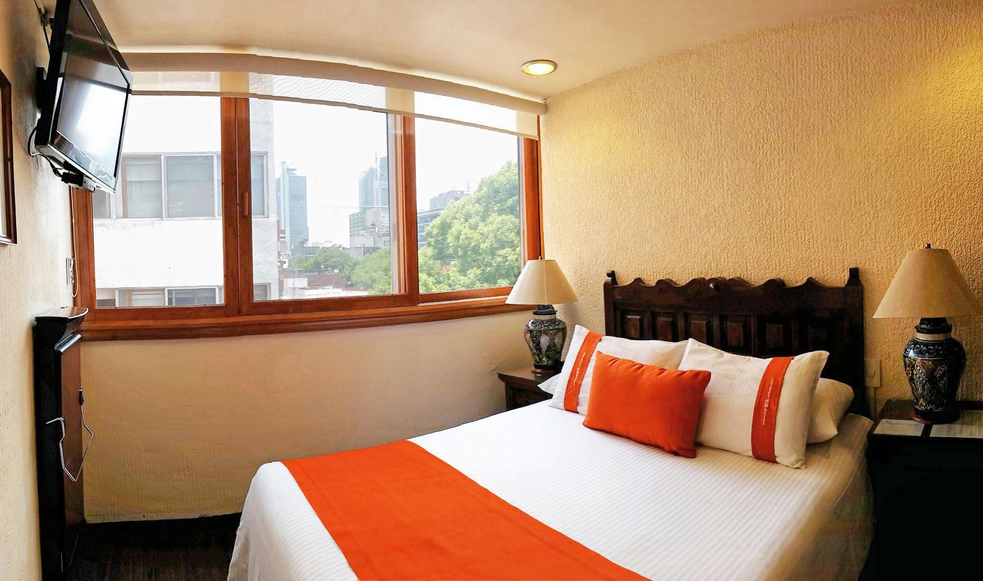 Amberes 64, Ascend Collection Hotel 4*