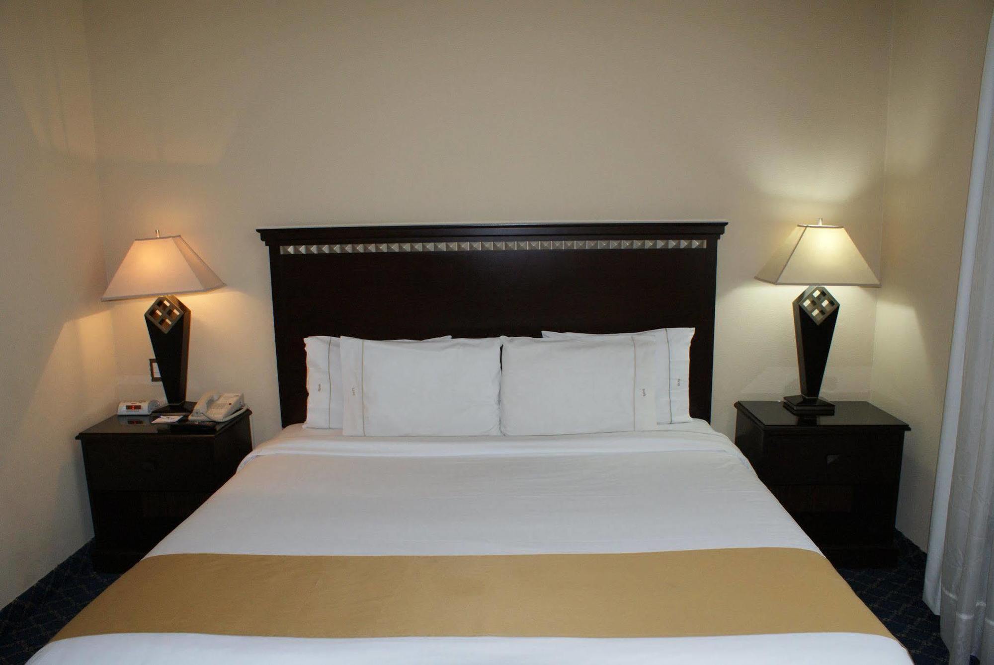 Express Santa Fe By Ihg 4*