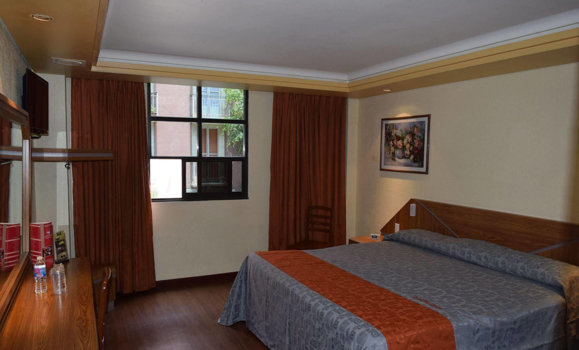 Fornos Hotel Mexico City