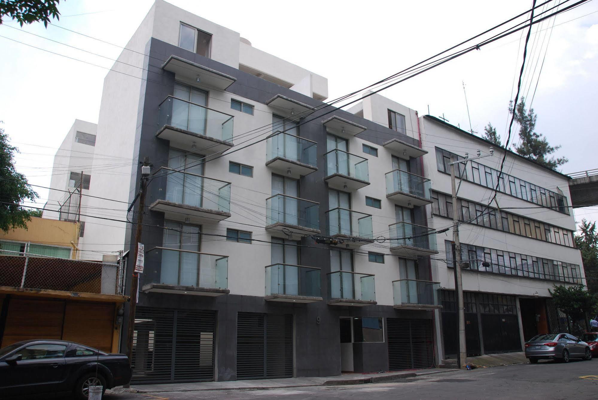 Homfor Napoles Apartment