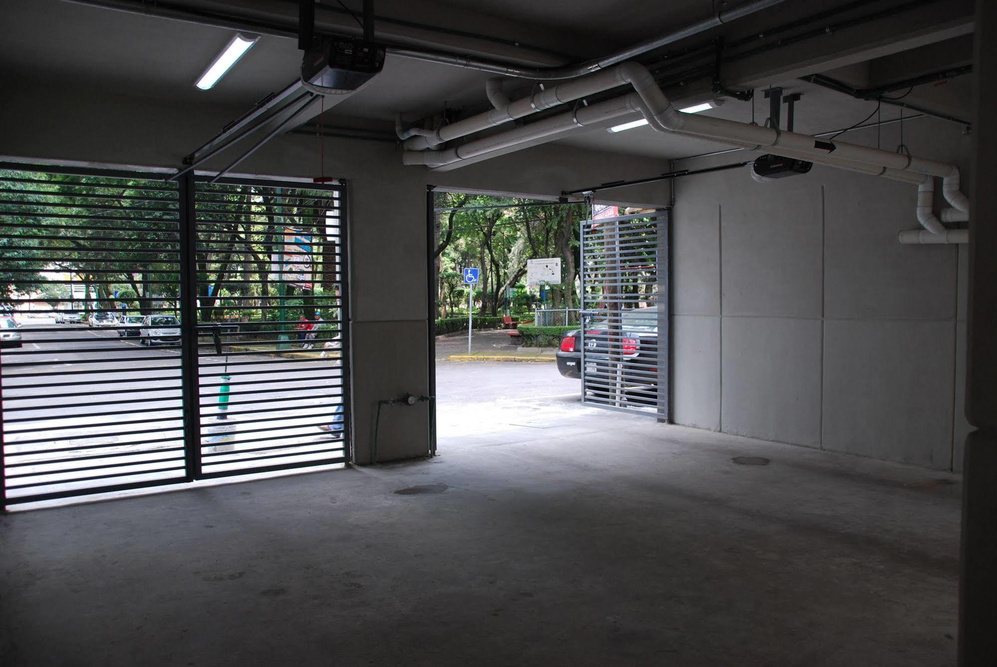 Homfor Napoles Apartment *