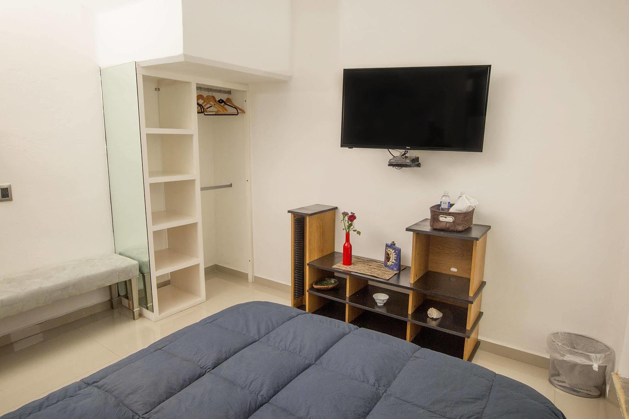 Hotel Condesa