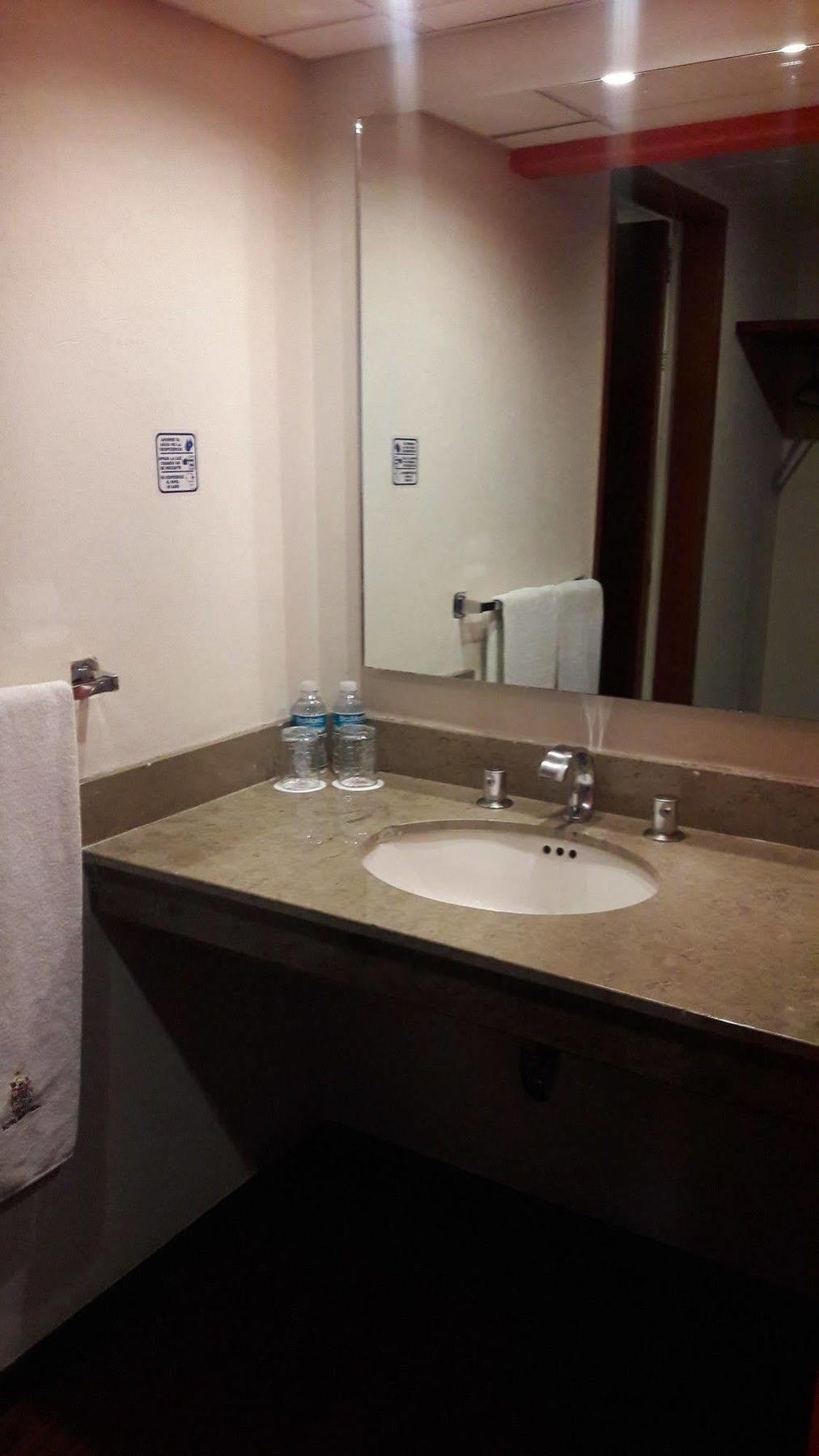 Montreal Hotel