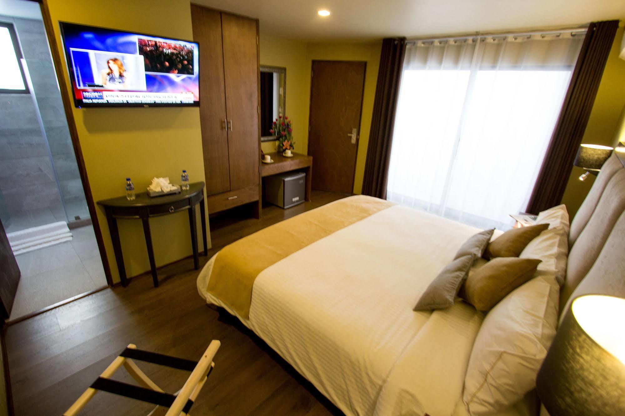 Hotel Suites Lerma Mexico City