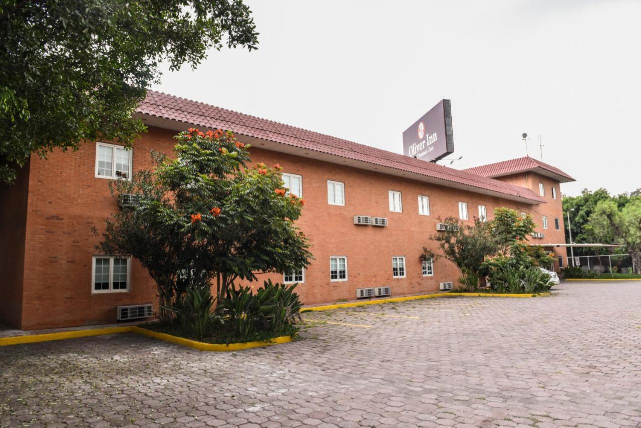 Hotel Oliver - Tlalnepantla