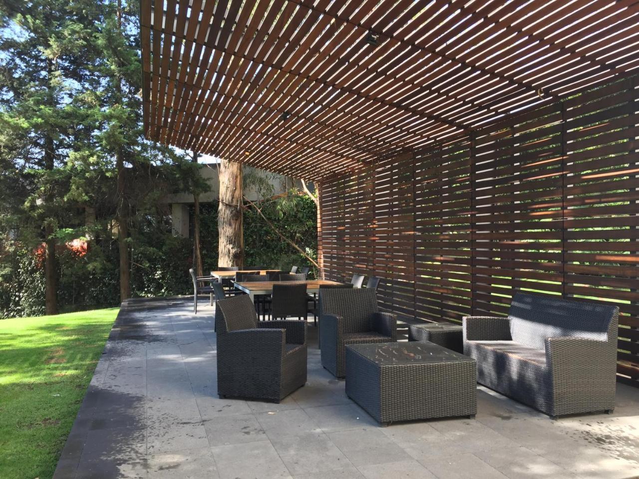 Capitalia Living Santa Fe Apartment Mexico City