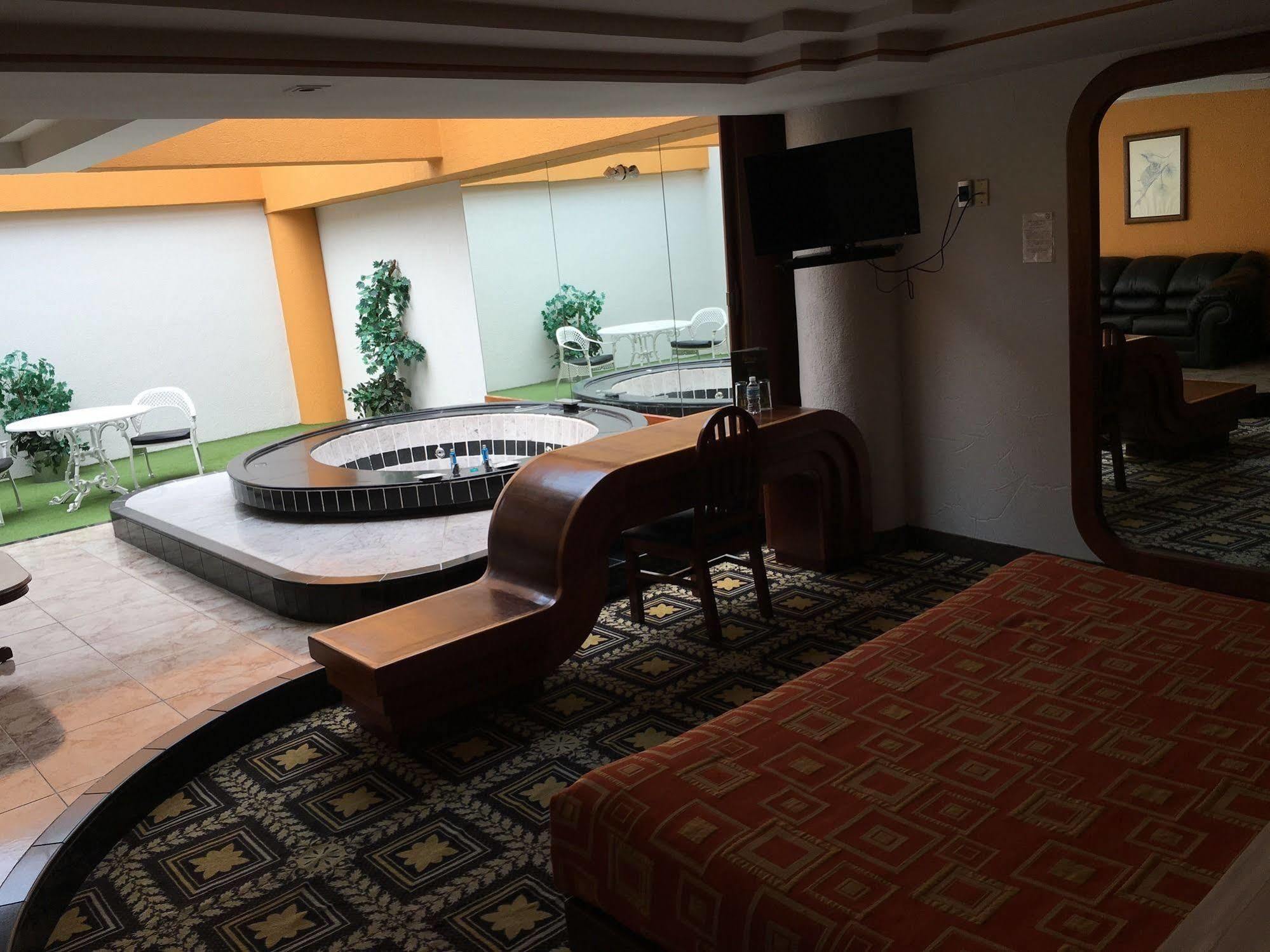 Escala Siglo Xxi 4* Mexico City