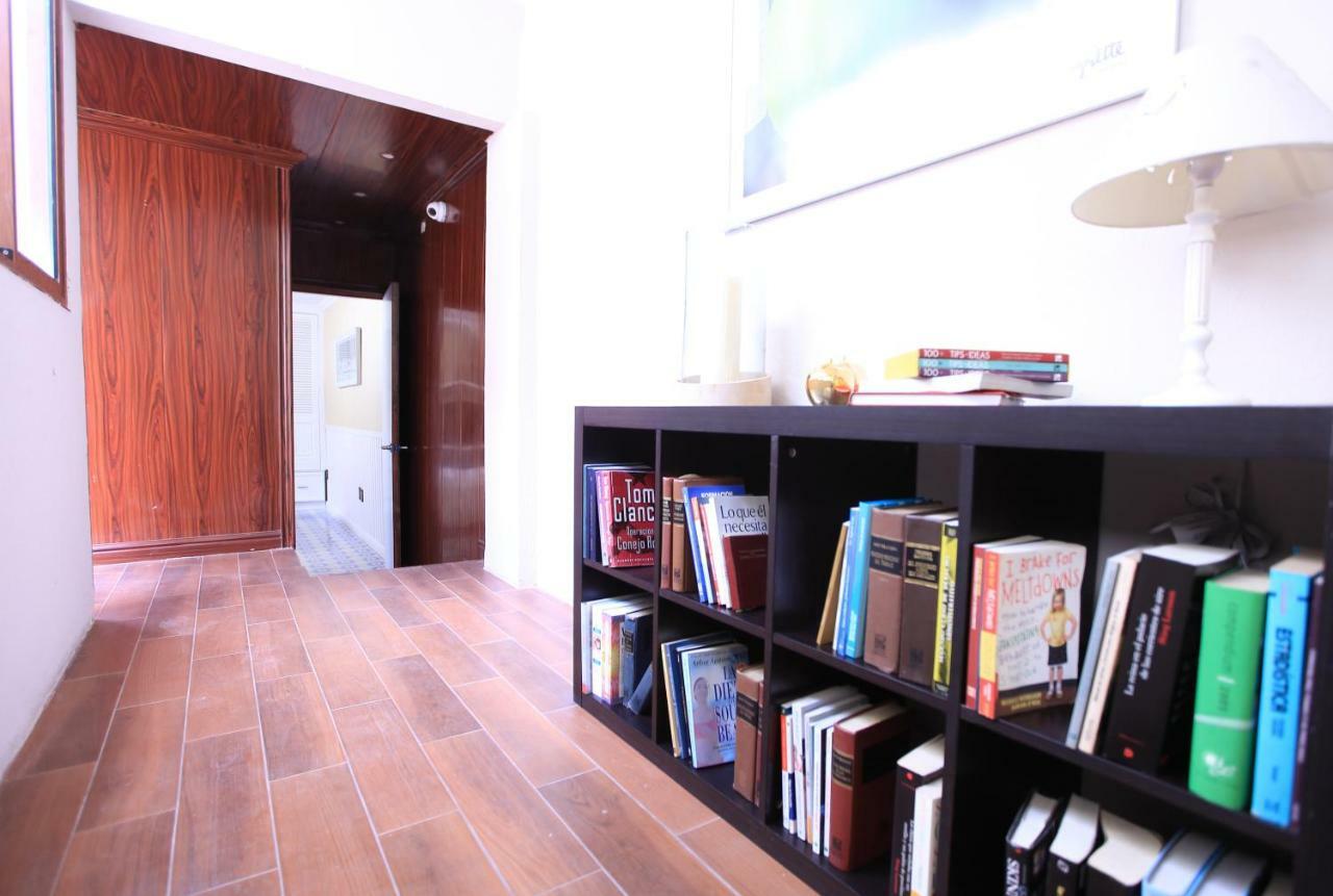Hemingway Room In Polanco Pensión *
